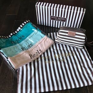 Henri Bendel 6 piece Travel Bag set accessories